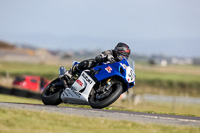 anglesey-no-limits-trackday;anglesey-photographs;anglesey-trackday-photographs;enduro-digital-images;event-digital-images;eventdigitalimages;no-limits-trackdays;peter-wileman-photography;racing-digital-images;trac-mon;trackday-digital-images;trackday-photos;ty-croes